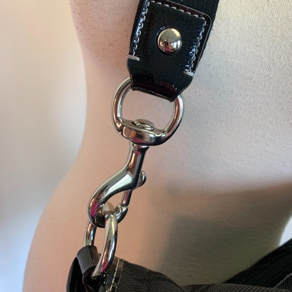 Coach Monogram Black Messenger Bag - Picture 4 of 11